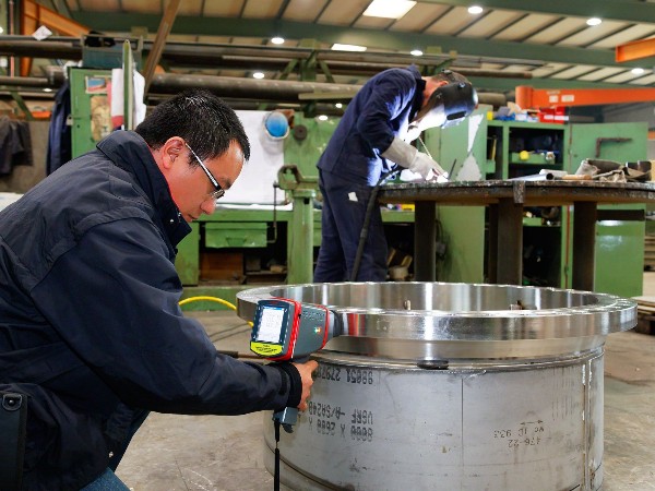 手持便攜式分析儀在金屬制造各種應用